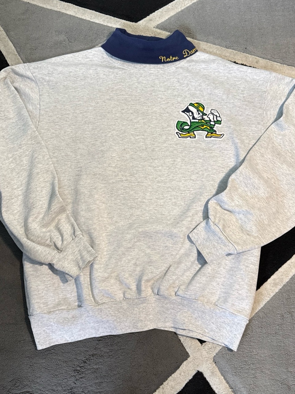 Vintage Notre Dame crewneck sweatshirt gray